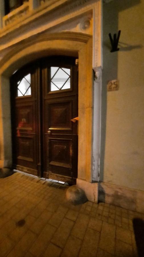 Happy Apartment In The Heart Of Budapest With 2 Rooms Eksteriør bilde