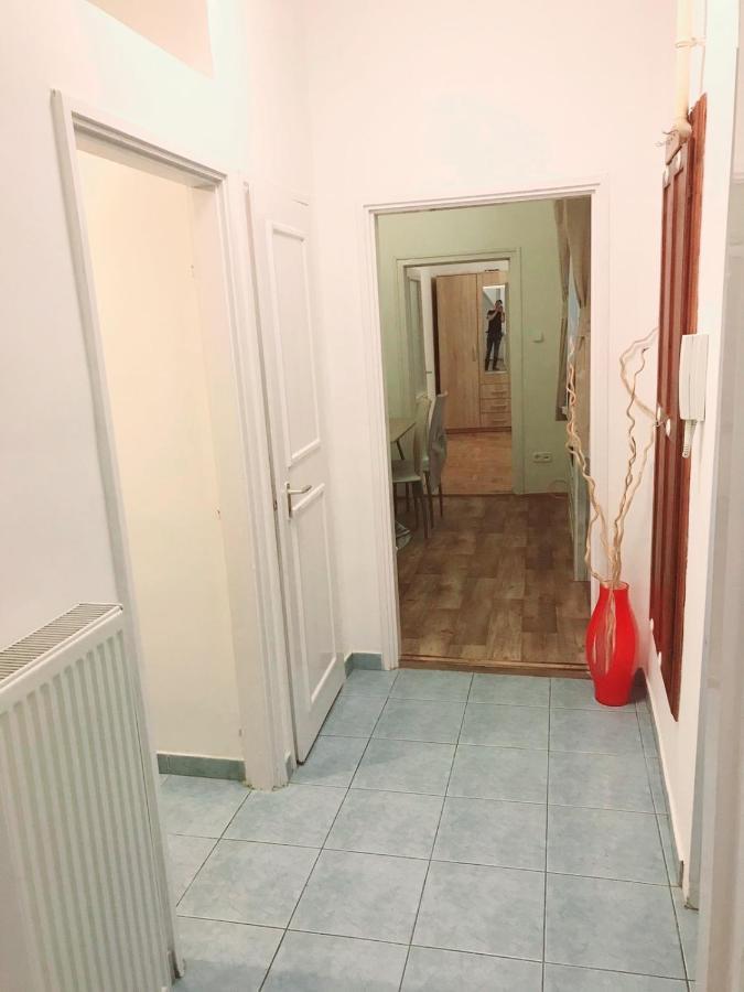 Happy Apartment In The Heart Of Budapest With 2 Rooms Eksteriør bilde